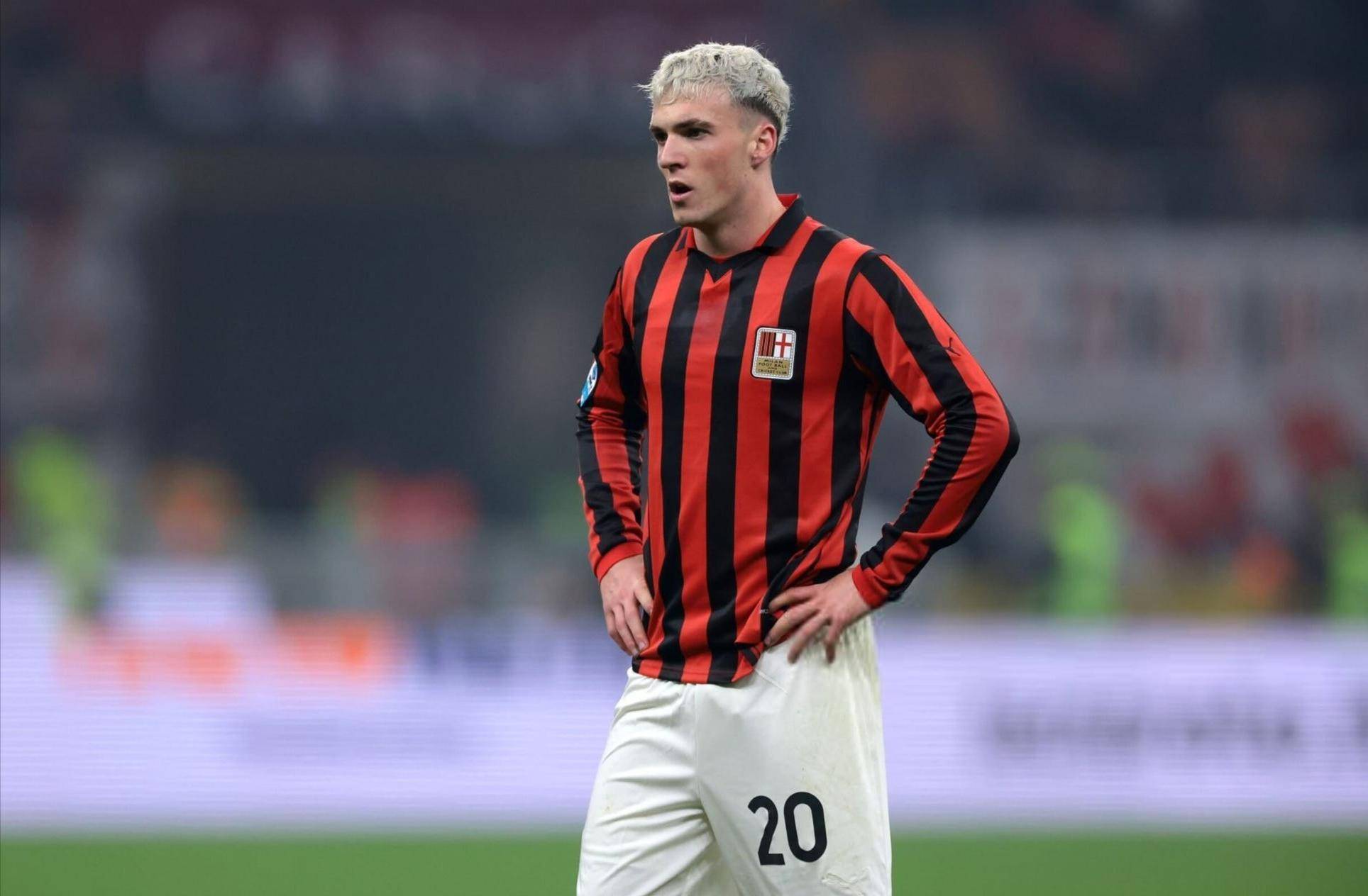 随着维拉2-1+贝蒂斯3-1和罗马3-0，欧联最新积分榜：1-8名只差2分（维拉2-1、贝蒂斯3-1、罗马3-0后，欧联最新积分榜：前八仅差2分）